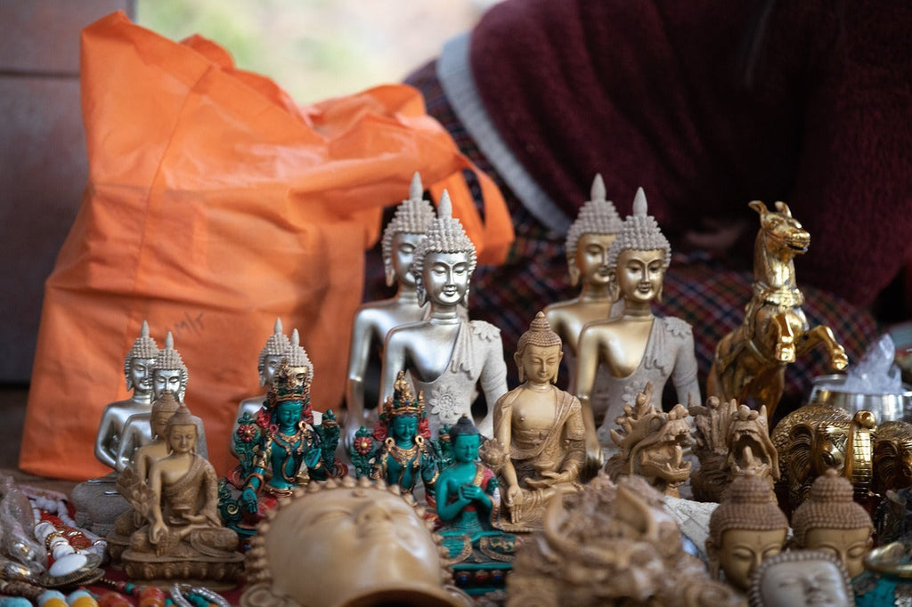The Beauty & Meaning of Spiritual IdolsThe Beauty & Meaning of Spiritual Idols