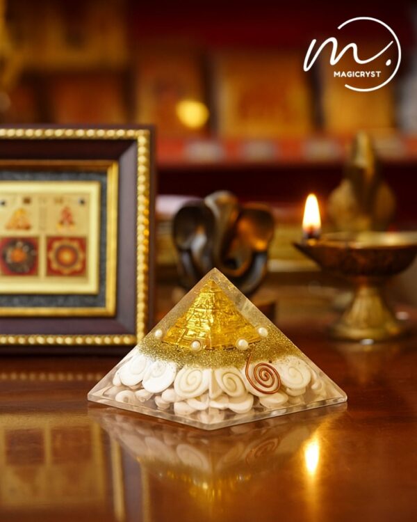 Gomti Chakra Vastu Pyramid