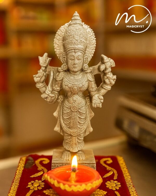 Pyrite Lakshmi Ji Idol – The Golden Emblem of Wealth, Wisdom & Divine Blessings
